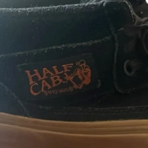 Vans Skate Half Cab Suede Black Sneakers Mid-Top Shoes Size 7 Men’s