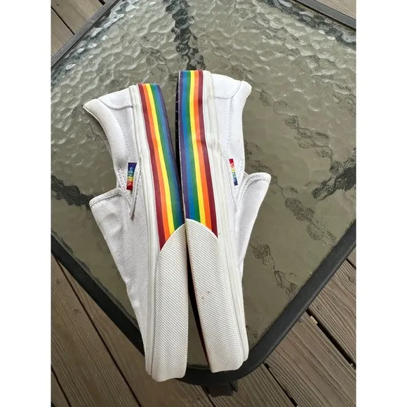 Vans Slip On Rainbow Pride Sneakers Casual Shoes White Women's 7 Men's 5.5