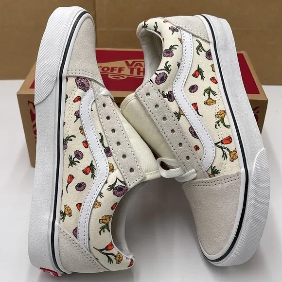Vans WMNS Floral Canvas Sneakers Old SkoolPoppy Floral CreamVNA5KRSCRM