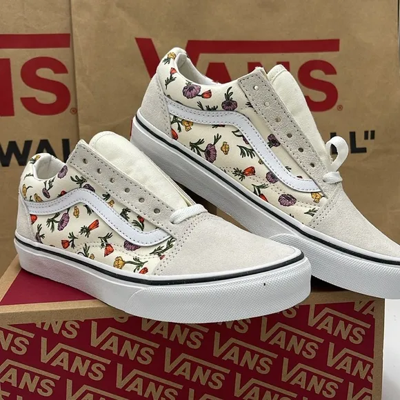 Vans WMNS Floral Canvas Sneakers Old SkoolPoppy Floral CreamVNA5KRSCRM
