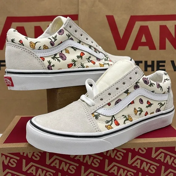 Vans WMNS Floral Canvas Sneakers Old SkoolPoppy Floral CreamVNA5KRSCRM