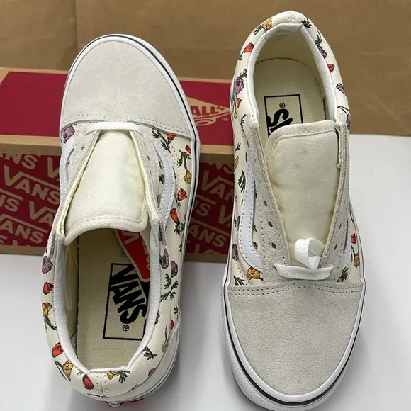 Vans WMNS Floral Canvas Sneakers Old SkoolPoppy Floral CreamVNA5KRSCRM