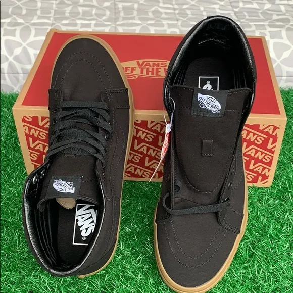 VANS WMNS SK8-Hi REISSUE CANVAS GUM BLACK/LGHTG SNEAKERS