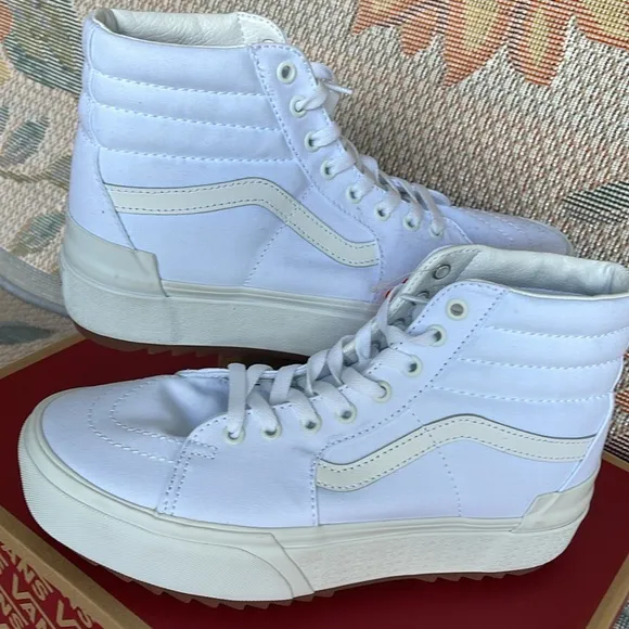 Vans WMNS Sk8-Hi Stacked (Canvas) True WhiteVN0A4BTWL5R Platforms Sneakers