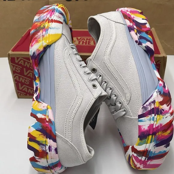 Vans WMNS White Sneakers Colorful Sole Old Skool TapeRainbow Swirl Nimbus Cloud