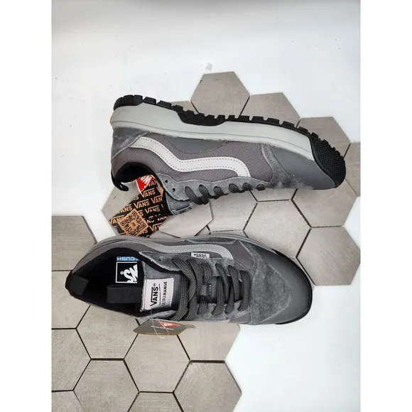 Vans Women's Sz 8.5 Ultrarange Exo Trail Hiking Mte Boots Shoes Grey Gray Pewter