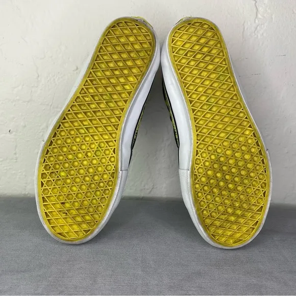 Vans x SpongeBob SquarePants SK8-Hi Sneakers Mike Gigliotti Unisex Black/Yellow