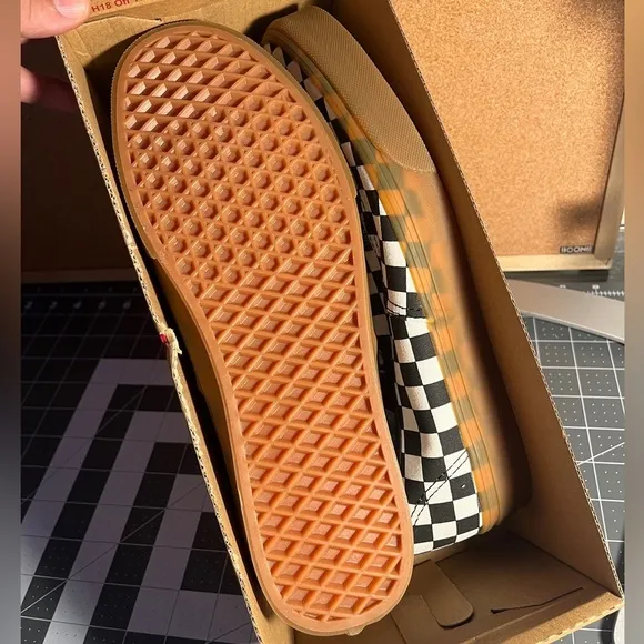VansBrand newClassicsCheckeredGum soleRARENWOT