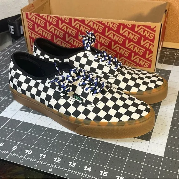 VansBrand newClassicsCheckeredGum soleRARENWOT