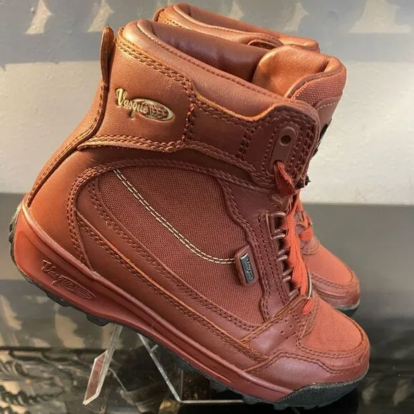 Vasque Ankle Hiking Boots Leather/Fabric Orange Youth 4 M/W6. Front Laces