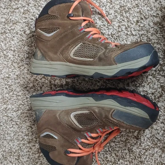 Vasque Breeze Lace Up Unisex Hiking Boots
