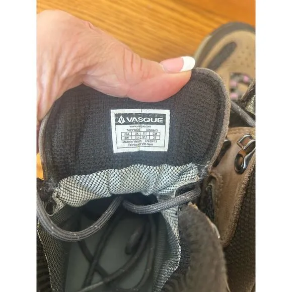 Vasque Hiking Boots Women 8 Wide Gore-Tex Trail Athletic Outdoor Snow