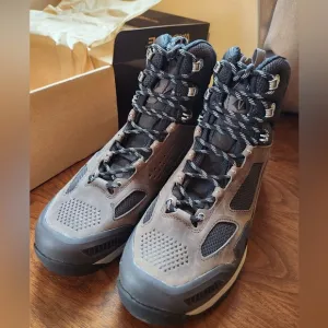 Vasque hiking boots