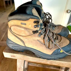 Vasque Wasatch Hiking Boots Mens 13 M Brown GoreTex Leather Vibram Style 7166