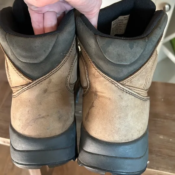 Vasque Wasatch Hiking Boots Mens 13 M Brown GoreTex Leather Vibram Style 7166
