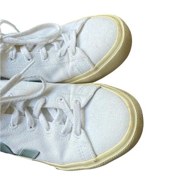 Veja Campo Canvas White Steel Sneakers