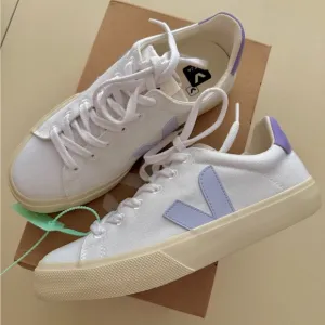 Veja Campo Lace-Up Sneakers