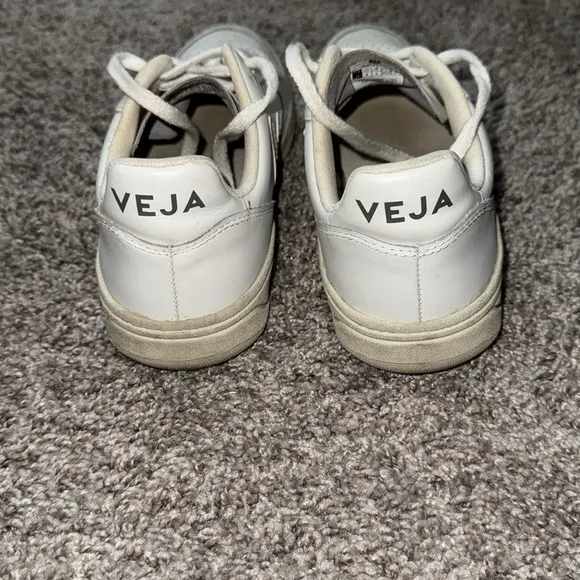 VEJA SNEAKERS 8