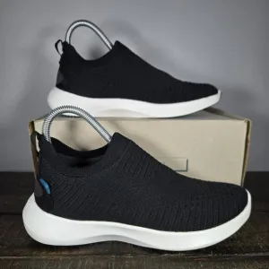 Vessi Everyday Move Slip On Womens Size 6 Waterproof Shoes Sneakers Black White