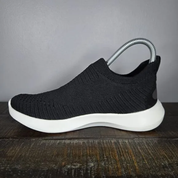 Vessi Everyday Move Slip On Womens Size 6 Waterproof Shoes Sneakers Black White