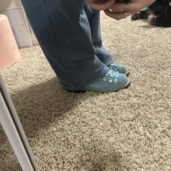 Vintage 90’s Blue Hiking Boots