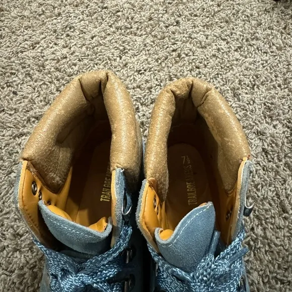 Vintage 90’s Blue Hiking Boots