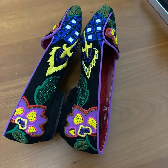Vintage Beverly Feldman Frankie and Baby Flats Embroidered Floral Smoking Shoes