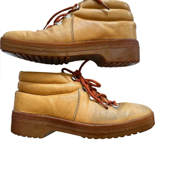 Vintage Women’s Ratty Cobra Wheat Hiking Boots Made in Italy Size 9.5