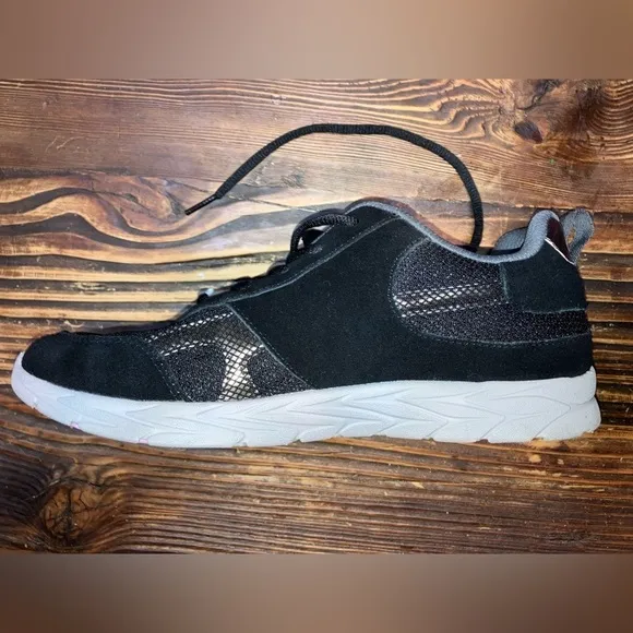 VIONIC Aviate Suede Vio-Motion Technology ultimate Arch Support Shoes Women’s 9
