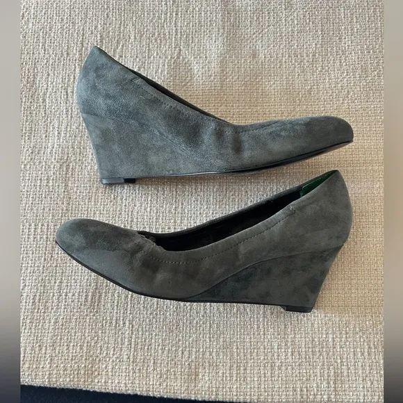 Vionic Camden Womens Pumps Gray Wedge Heel Dress Formal Work Evening Shoes