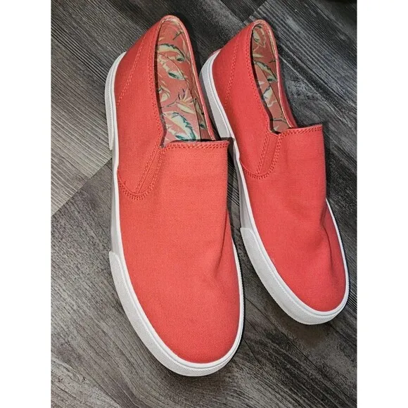 Vionic Groove Womens 9 US Slip On Sneakers Casual Canvas Comfort Shoe Poppy