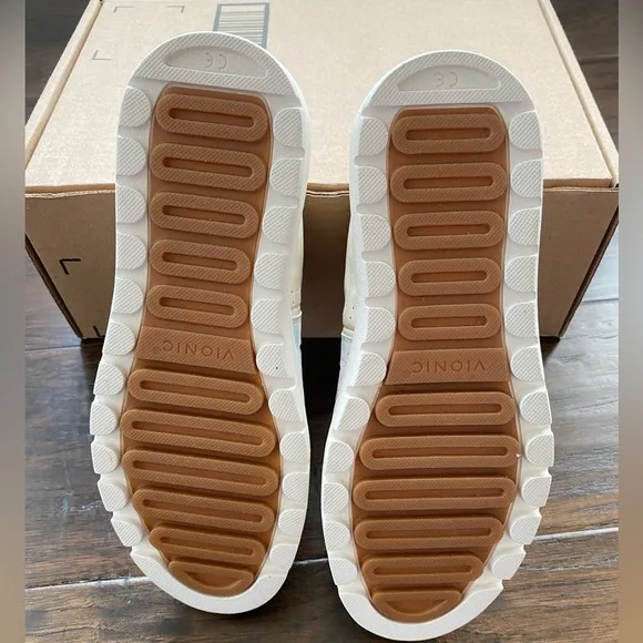 VIONIC Simasa Women’s Shoes Cream size 7.5
