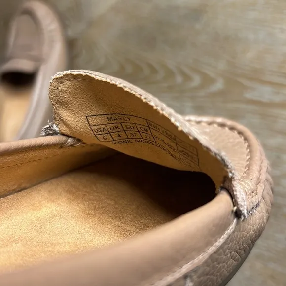 VIONIC Tan Marcy Moccasin Arch Support Loafer Shoes 6
