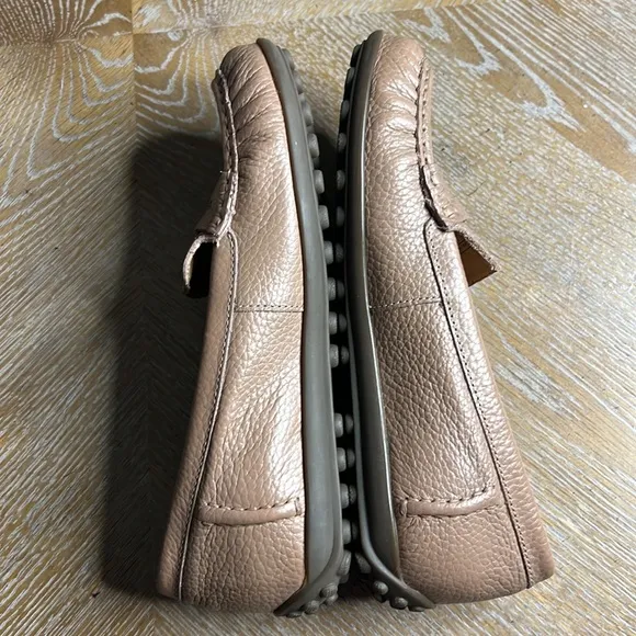 VIONIC Tan Marcy Moccasin Arch Support Loafer Shoes 6
