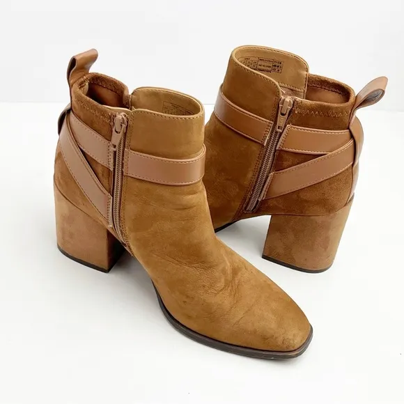 VIONIC Tenley Tan Suede Side Zipper Block Heel Arch Support Ankle Booties