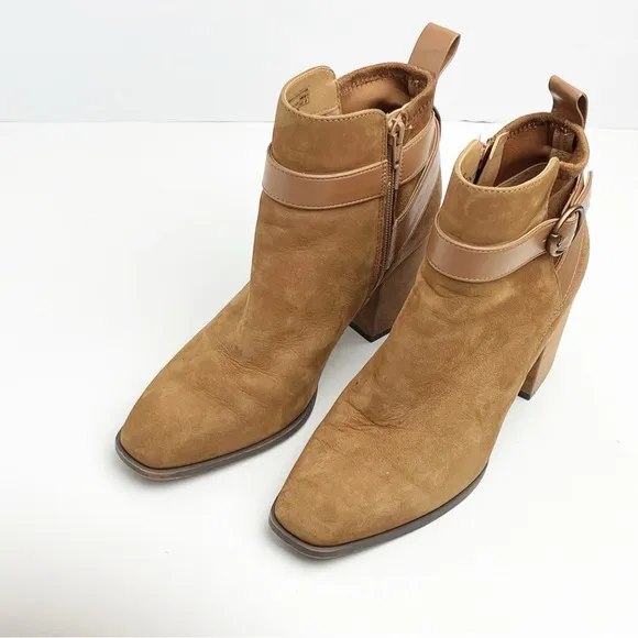 VIONIC Tenley Tan Suede Side Zipper Block Heel Arch Support Ankle Booties