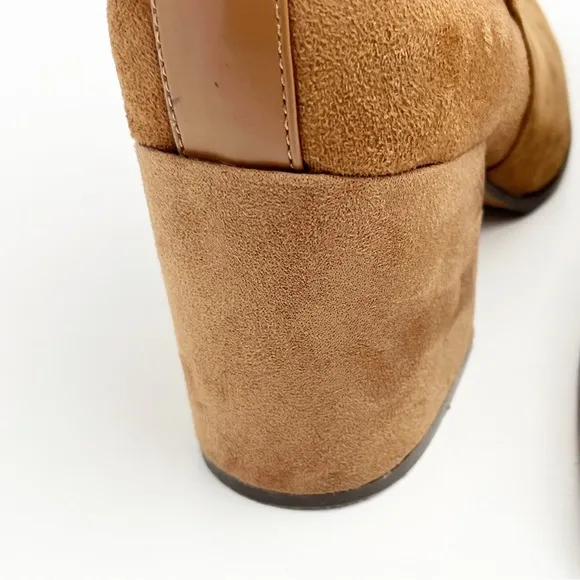 VIONIC Tenley Tan Suede Side Zipper Block Heel Arch Support Ankle Booties