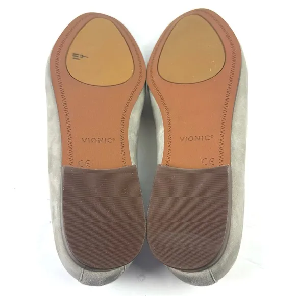 Vionic Willa 10 Shoes Gray Suede Slip On Arch Support Womens Brand New
