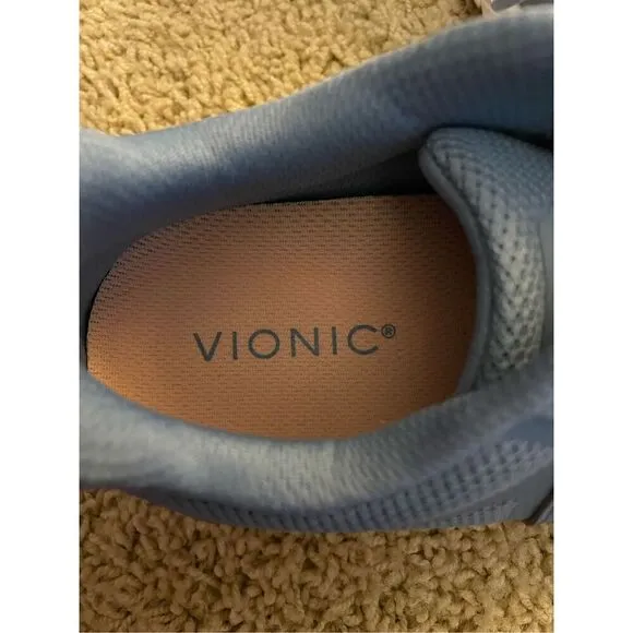 Vionic Women's Brisk Miles II Comfort Walking Sneaker Size 7