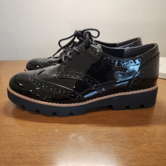 Vionic Womens Charm Alfina oxford Comfort Lace Up Loafers Women's size 6