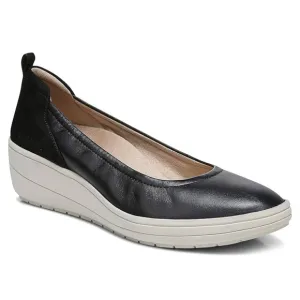 VIONIC Women's Ellery Jacey Black Leather Wedge Slip On Comfort Shoes Size 9
