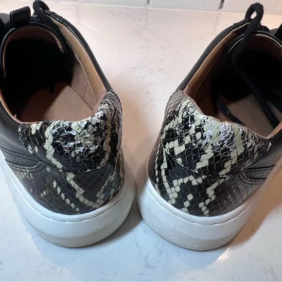 Vionic Womens Simasa Ray Black Leather Snakeskin Casual Shoes Sneakers Size 8