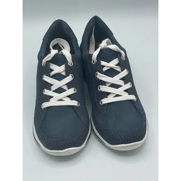 Walking Cradles Navy Leather Dylan Nubuck Sneaker - Women‎ Size 7