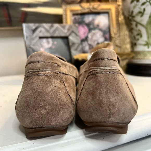 Walking Cradles Rose Petals Women's Elle Slip-On Taupe Suede Loafers