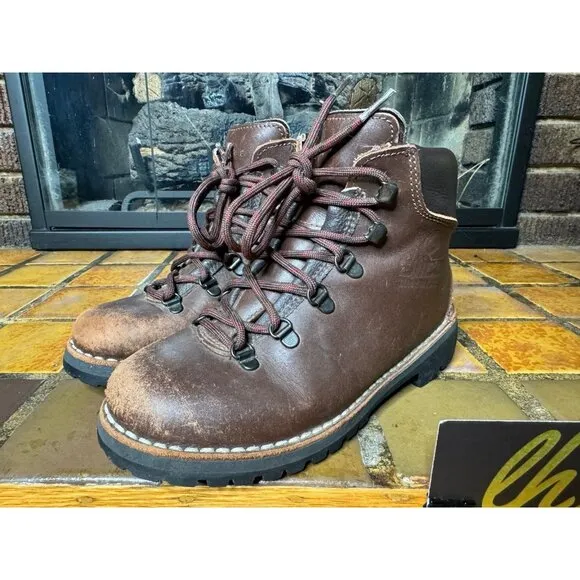 Womans 6.5 Alico Mountaineering Premium Italian Leather Vibram Sole Hiking Boots