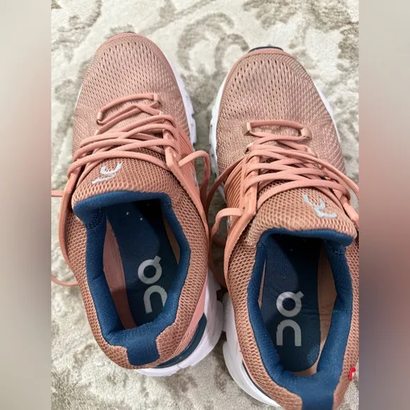 Women's ON Cloud Cloudswift Sneaker Athletic Running Shoes Blush Denim Size 6