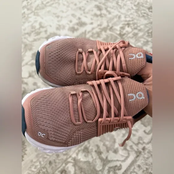 Women's ON Cloud Cloudswift Sneaker Athletic Running Shoes Blush Denim Size 6