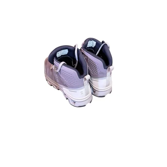 Women's On Running Cloudrock 2 Waterproof Hiking Boots Size 8.5 Purple