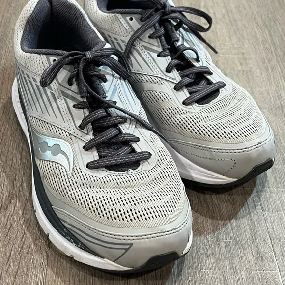Women’s SAUCONY 10.5 Echelon 8 PWR Run Support Frame Running Shoes Great Shape!