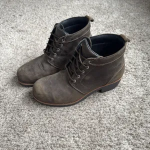 Worx By Red Wing Shoes Steel Toe Chukka Ankle Work Boots Brown Women’s 8.5